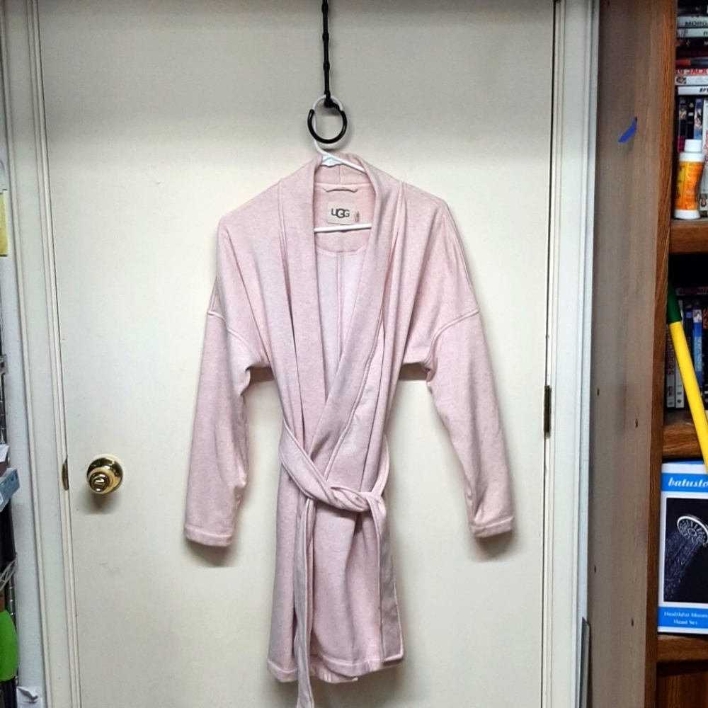 Ugg Bathrobe - image 1